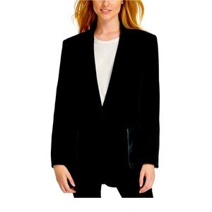 SOLD 😎😎😎😎😎😎😎DKNY - Boyfriend blazer with leather pockets - Perfect for Fall🍁🍂🍃
